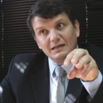 oscar stark  – Viceministro