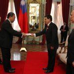 Alexander Tah-Ray Yui, EMBAJADOR DE CHINA