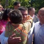 Cartes con la gente en Yaguaron_presidente
