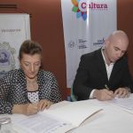 Ministra Mabel Causarano y el Intendente de Yaguarón