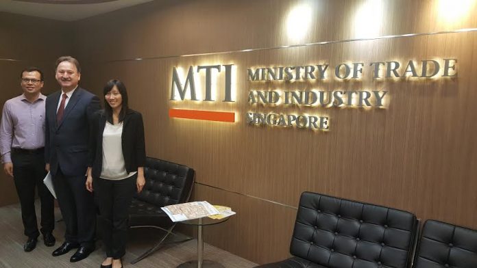 4c43c840-cb11-4c19-94ce-e9722d9baf03