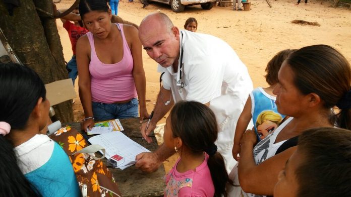 asistencia médica a indígenas