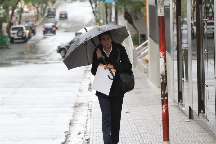 frio llivia clima tiempo