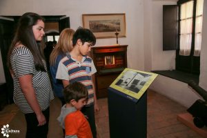 Niños y adultos pudieron conocer más sobre la historia de la época colonial en Paraguay