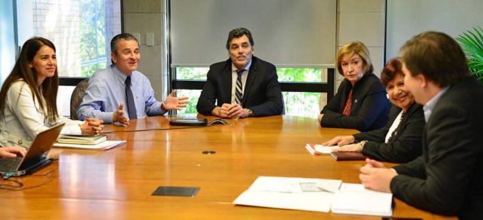 13521916_559654737493185_1320663095779684637_n