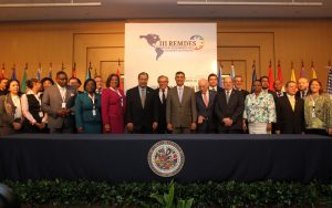 Foto oficial de la III Reunión de Ministros y Altas Autoridades de Desarrollo Social (Remdes), que se realiza este miércoles y jueves se desarrolla en Asunción. Foto IP Paraguay. 