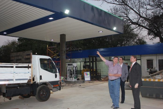 nueva estacion de servicio de Petropar