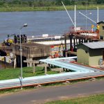 petropar  combustible muelle descarga