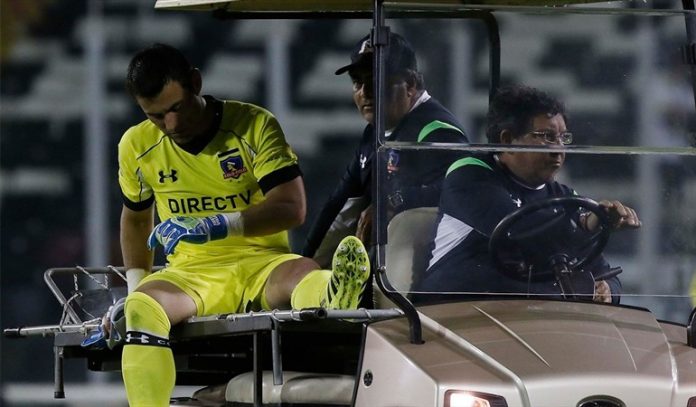 justo villar-lesionado-camilla
