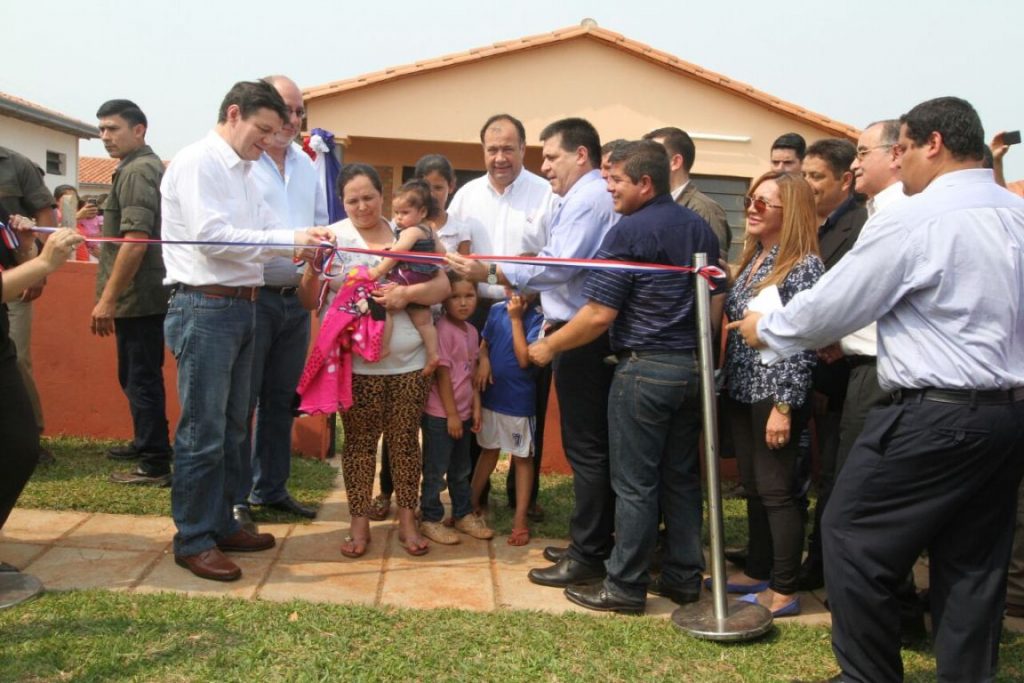 inauguracion-de-viviendas