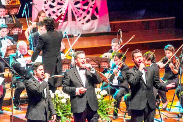 Los artistas "Los Juan" se presentarán este martes junto a la Orquesta Sinfónica del Congreso de la Nación Foto gentileza Cabildo
