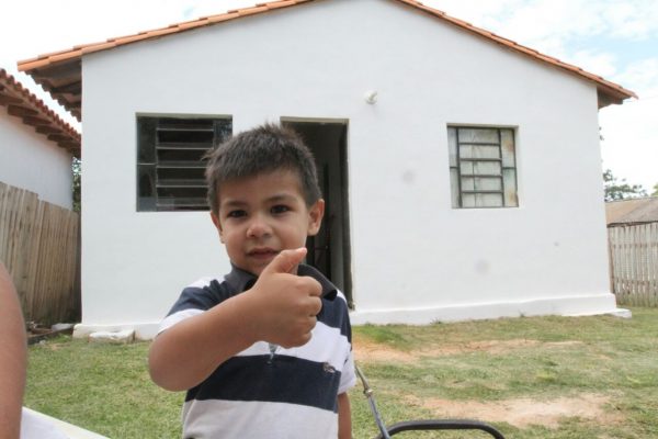 Todo está ok y en el rostro de esta criatura se puede observar la alegría por la nueva vivienda. Foto IP.