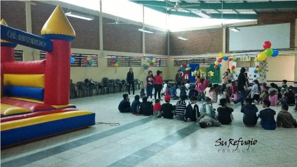 Una de las actividades recreativas llevadas a cabo en el Refugio Paraguay con los niños y niñas y adolescentes de Tobatí Foto: Gentileza (Facebook Su Refugio Paraguay)