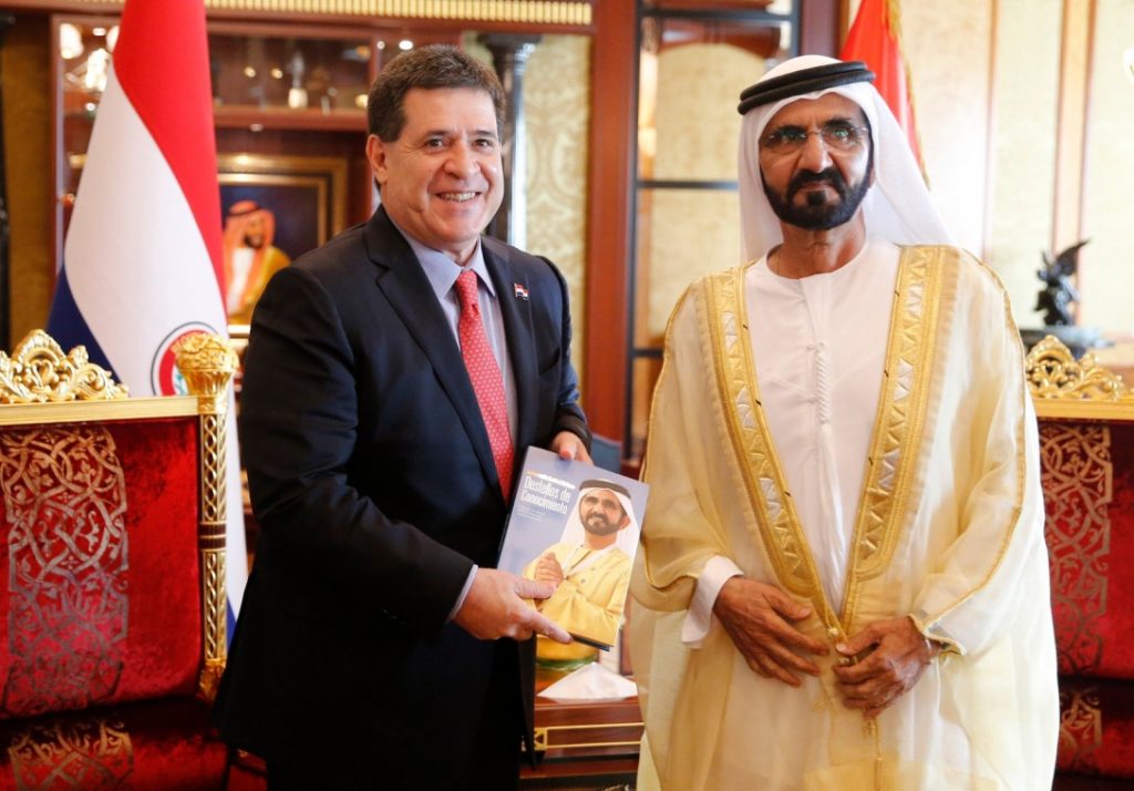 Horacio Cartes y Mohammed bin Rashid Al Maktoum. Foto: Presidencia de la República.