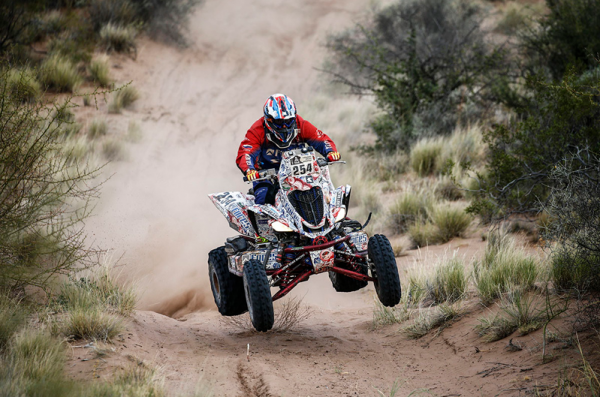 El piloto ruso de quads Sergei Karyakin en la penúltima etapa del Dakar. Foto Dakar.