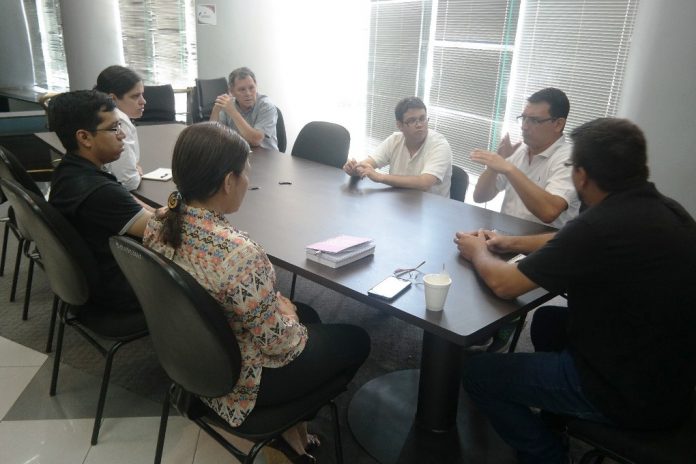 stp reunión lenguaje de señas diccionario