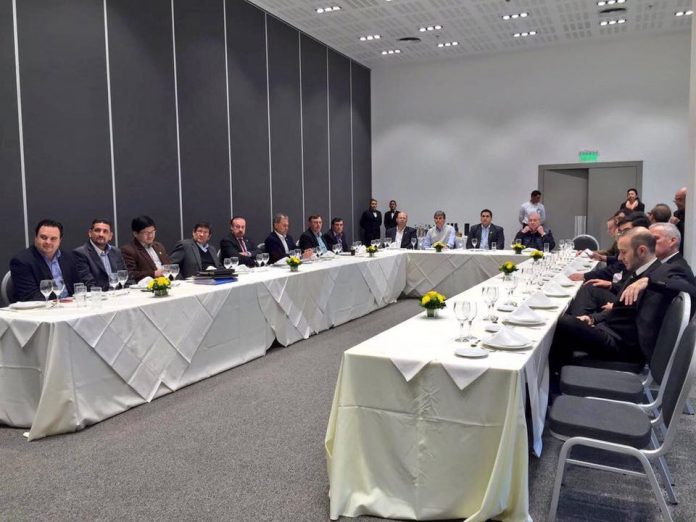 16427748_1230884603633846_39538919986142806_n