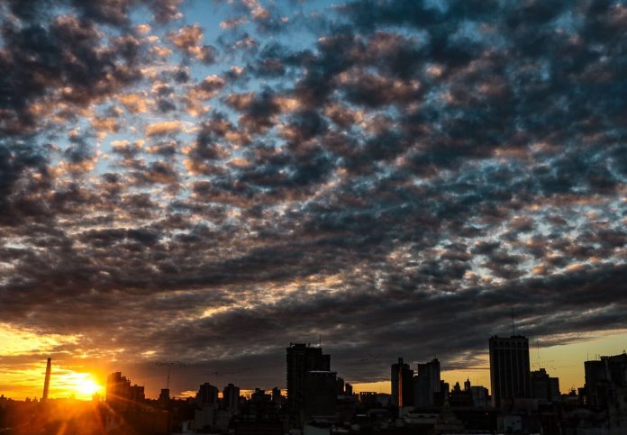 amanece en asuncion_sol_lindo dia