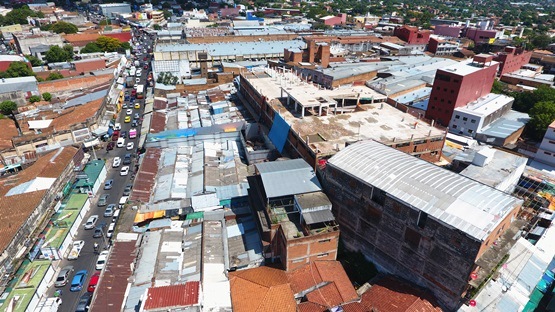 Parte del Mercado Municipal Nº 4 visto desde el aire Foto: Itaipu
