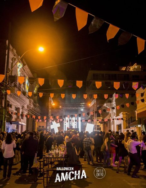 Imagen de uno de los eventos organizados por AMCHA en el centro histórico de Asunción. Gentileza: Sentí el centro, Facebook