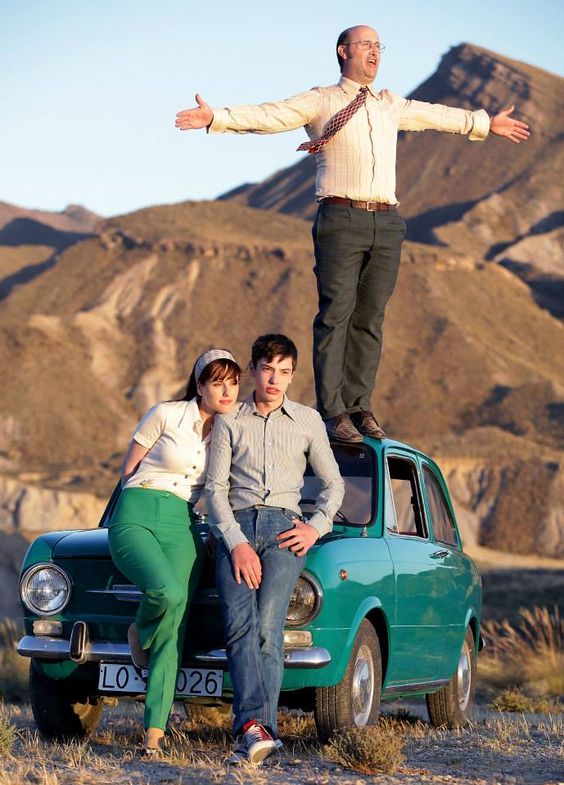 VIVIR ES FACIL CON LOS OJOS CERRADOS