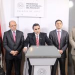 presidente del BNF llegando a Palacio de Gobierno junto a Cartes 1