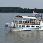 senatur-embarcacion-lago-itaipu-barco-turismo-fluvial