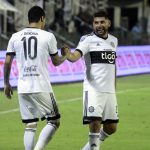willi mendieta y nestor ortigoza- festejo de gol- Olimpia