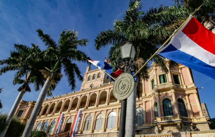 fachada- palacio de gobierno- Asuncion 2