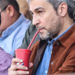 presidente Mario Abdo Benitez- serio- visita al Chaco- tomando terere 1