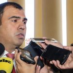 Pedro Diaz Veron- gobernador de Caazapa- en Palacio de Gobierno 2