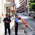 Polis en la calle 2