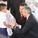 Entrega – Escolares – útiles