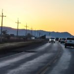 amanecer-ruta-autos-clima-viaje-1