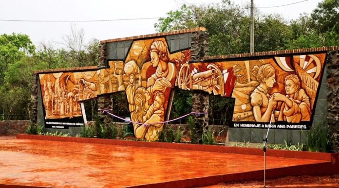 mural en homenaje a las residentas