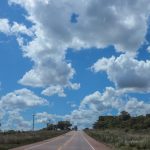clima-soleado-nubes-campo-ruta-viaje-vacaciones-semana-santa-paisaje