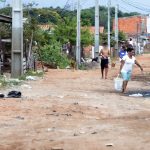 agua – acarrear – barrio – marginal