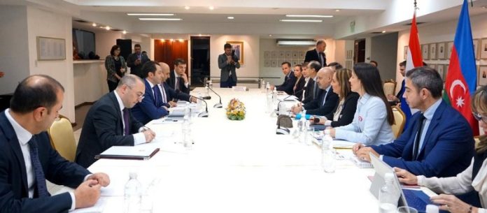 paraguay- Azerbaiyan- reunion