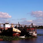 botes-barcos-rio-paraguay-puente-remanso-remansito-