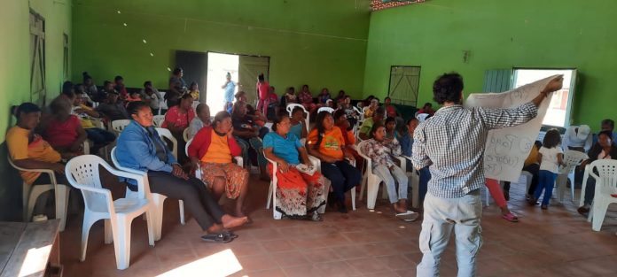 mujeres-enxet-sur-produccion-sostenible-taller