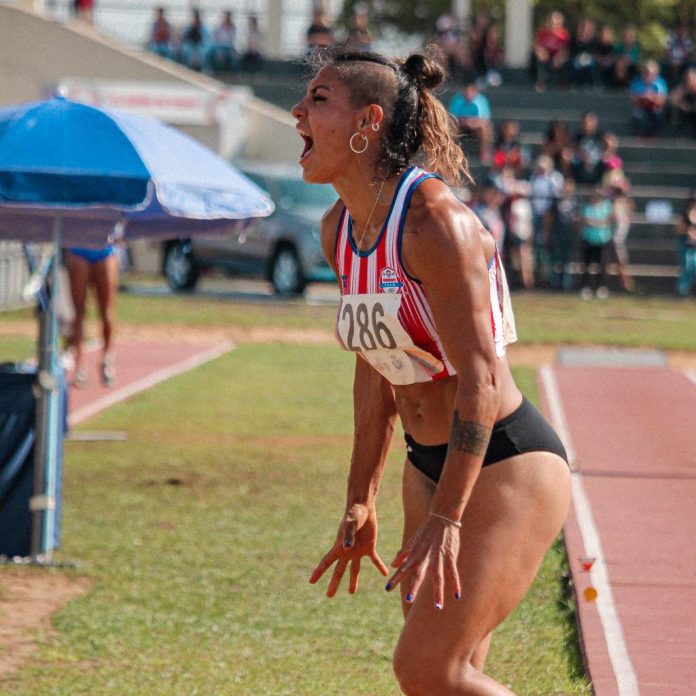 camila pirelli de plata