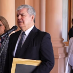 ministro-interior-mujer-lea-gimenez