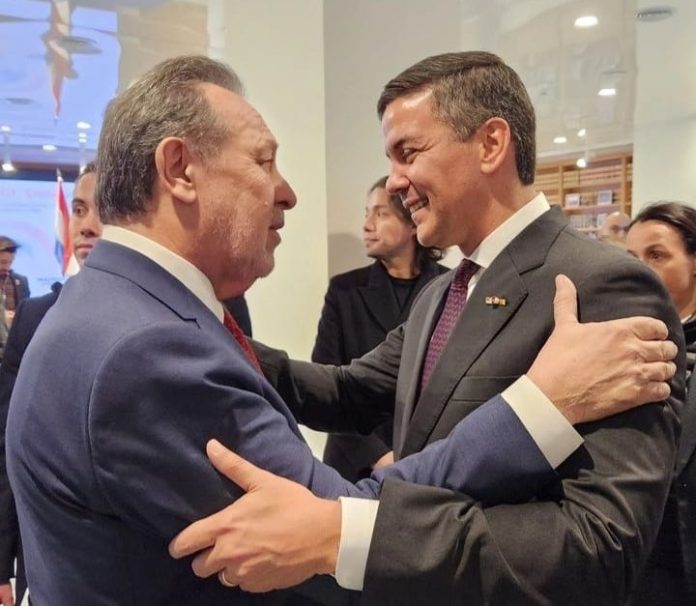 Presidente Santiago Pepa con Director Regional para las Américas de la ONU Turismo, José Gustavo Santos