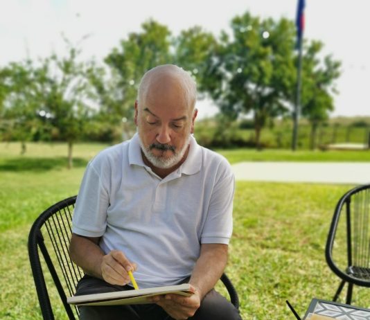 Gerardo González, acuarelista paraguayo, enseñará su técnica ante artistas de todo el mundo en Italia