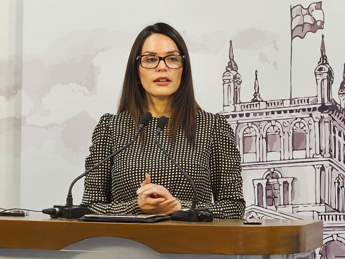 paula carro-vocera presidencial