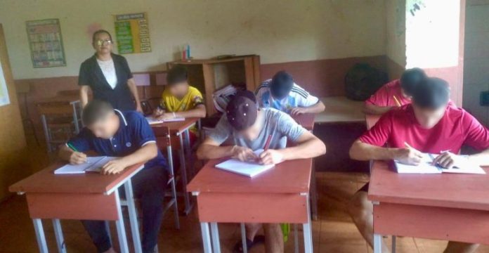 Adolescentes en conflicto con la ley vuelven a clases