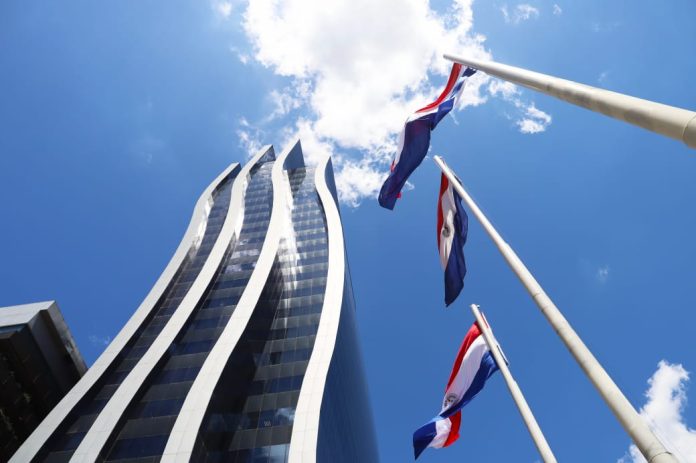 A report by the Brazilian center reveals that Paraguay remains the country with the best business climate - .::Agencia IP::.