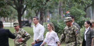 Acto por el Día de la Artillería Paraguaya
