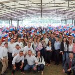 santiago-peña-jornada-de-gobierno-paraguari-becas-aportes-jovenes