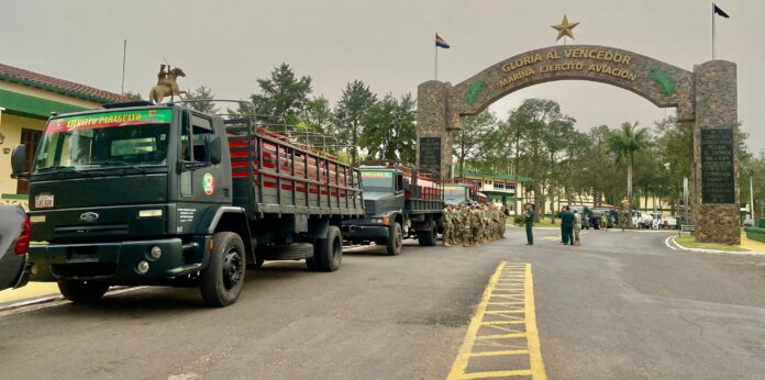 camiones cisternas con agua al chaco